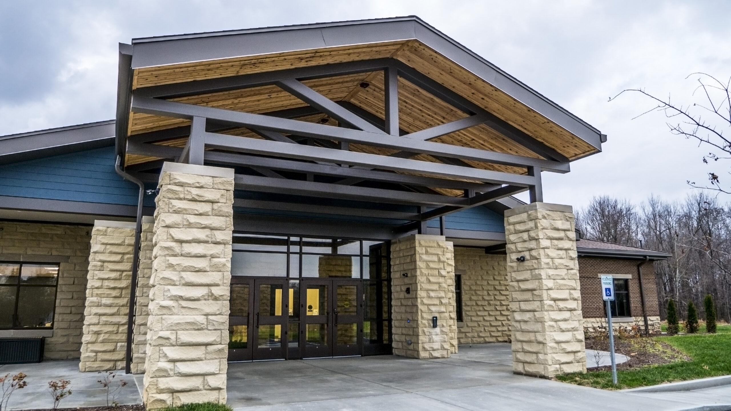 RileyExOfficeDec21_Exterior1